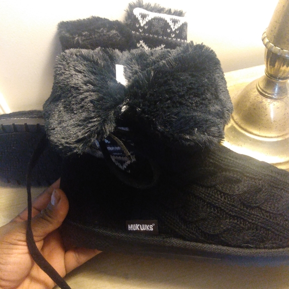 Booties - Picture 4 of 13